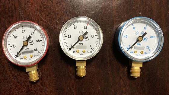 2-inch (50 mm) gasproefdrukmeter met een bereik van 0-25 MPa en een hoge nauwkeurigheidscertificering voor gassystemen