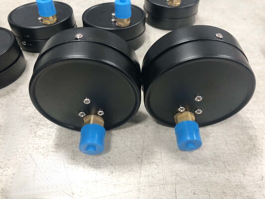 4-inch (100 mm) luchtdrukvat manometer met 0-1,6 MPa bereik en kleurgecodeerde veiligheidszones