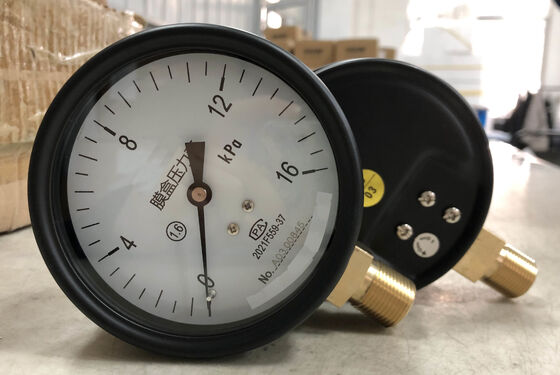 4-inch (100 mm) 0-16 kPa capsulemanometer voor lagedruk gas- en ventilatiesystemen